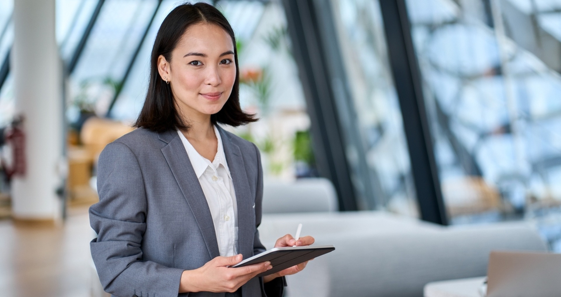 woman_corporate_banner